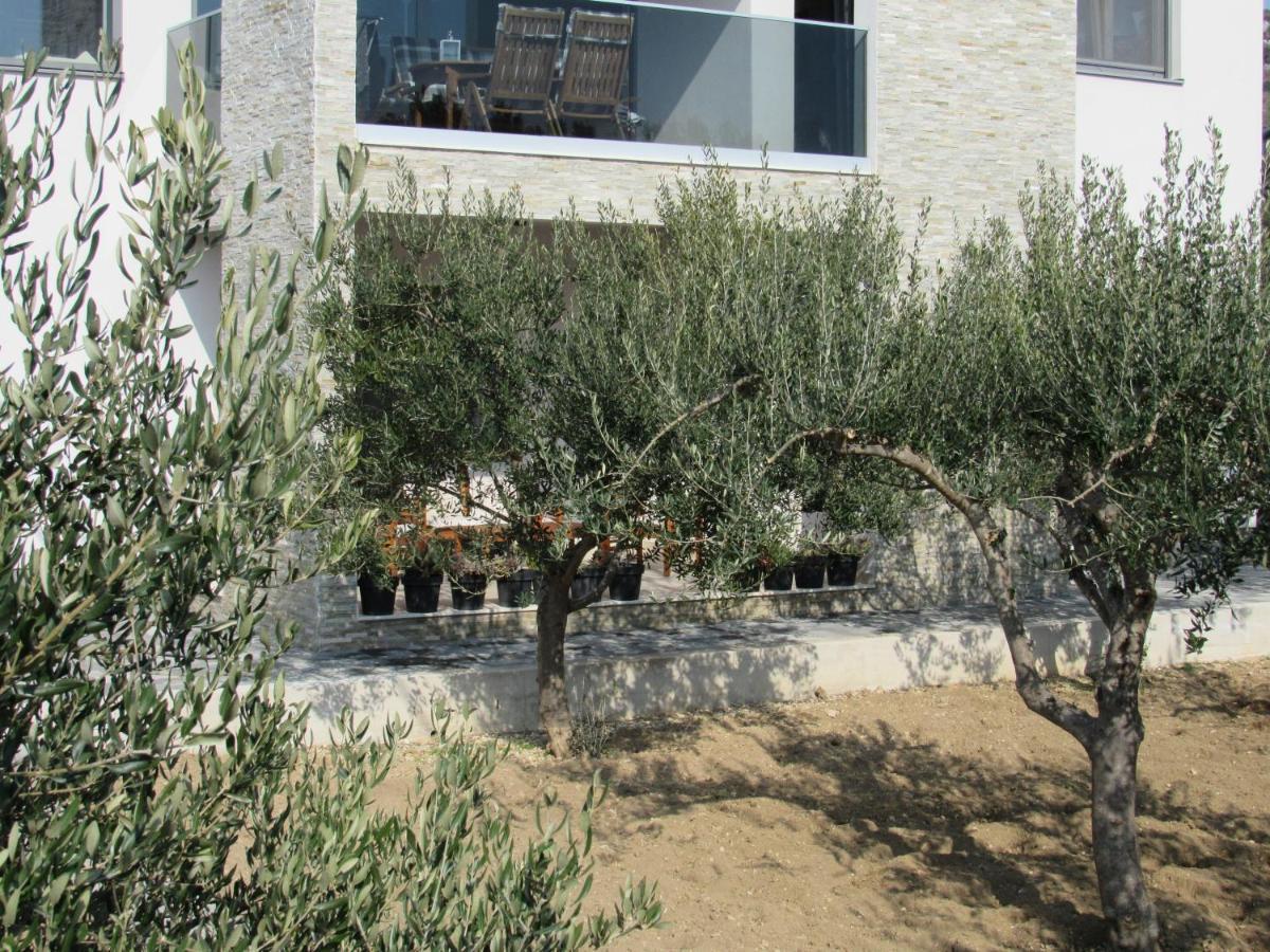 Olives Garden Apartment Trogir Bagian luar foto