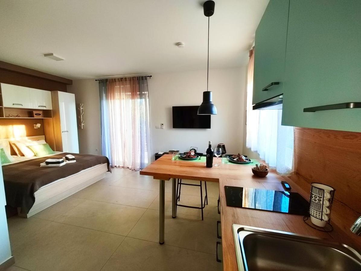 Olives Garden Apartment Trogir Bagian luar foto